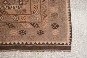 8x10 Turkish Rug | SILA