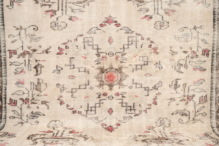 7x10 Turkish Rug | KAAN