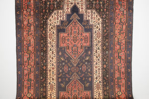 5x9.5 Persian Rug | NOVIN