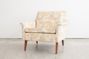 Mod Upholstered Lounge Chair