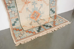 5.5x8 Turkish Rug | ESEN