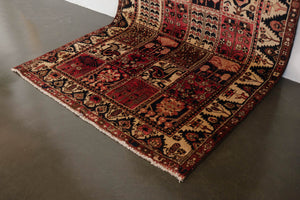 5x10 Persian Bakhtiar Rug | SARANG