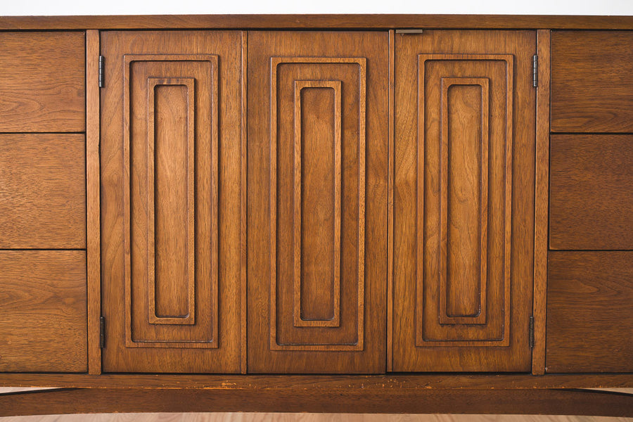 MC Sculptra Credenza