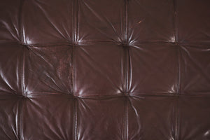 MC Leather Chaise