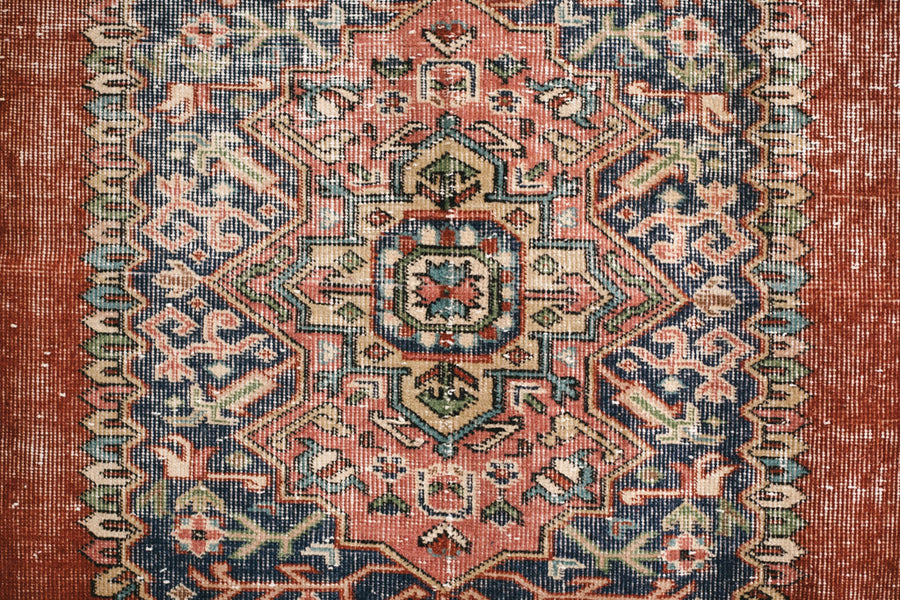 5x8 Anadol Rug