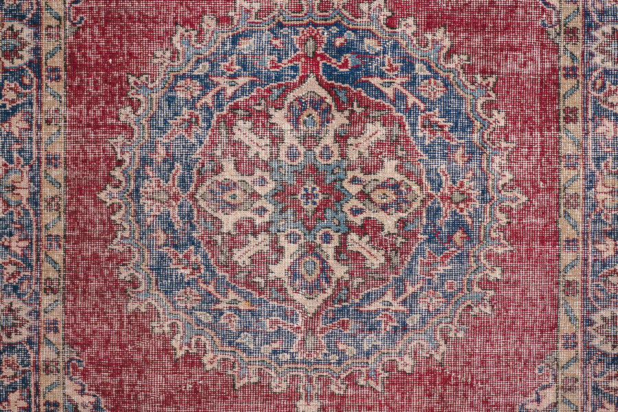 4x7 Anadol Rug