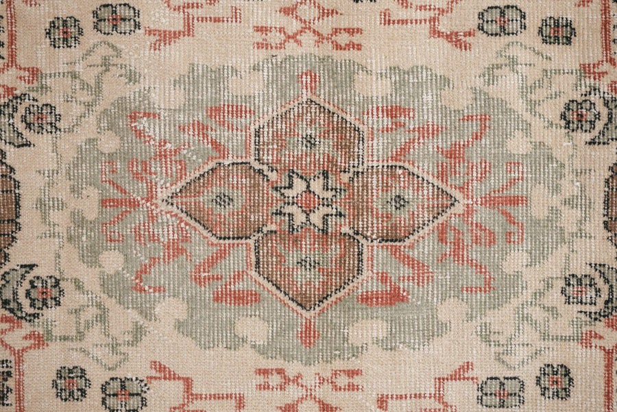 6x9 Turkish Rug