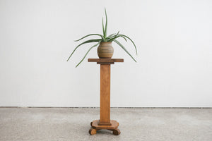 Pedestal Plant Stand