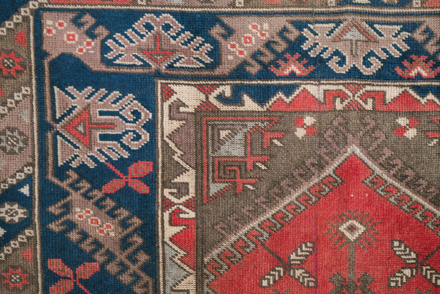 4x6 Turkish Rug | FAHRI