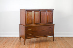 Broyhill Forward 70 Highboy