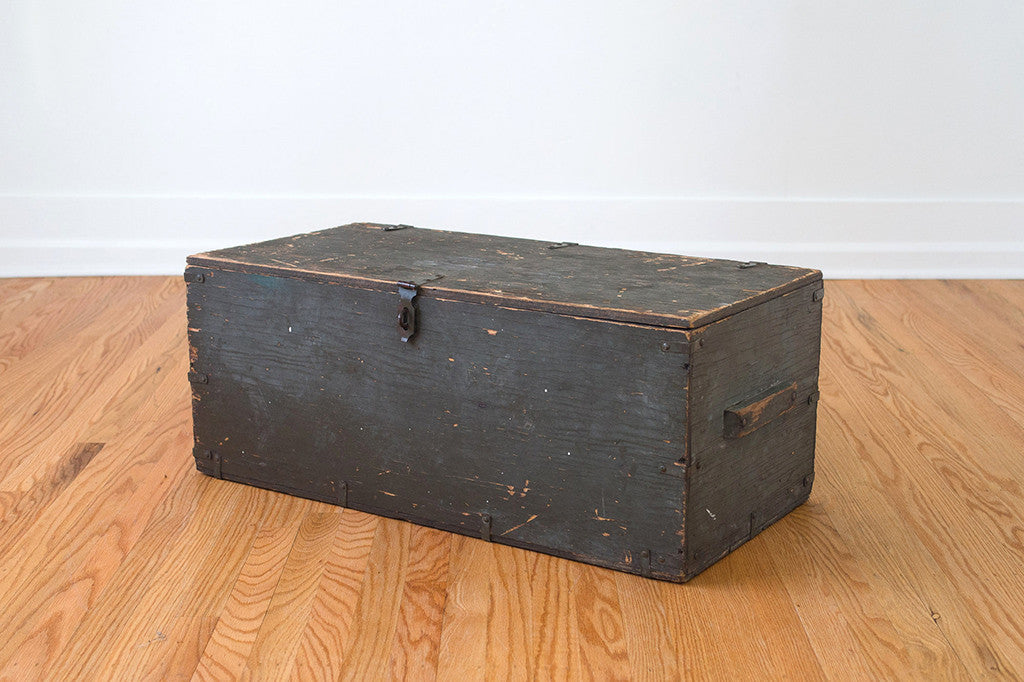 Large Vintage Foot Locker Chest Crate - Wood - Chests & Trunks
